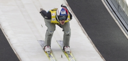Roman Koudelka skončil letech na lyžích se v norském Vikersundu jedenáctý.