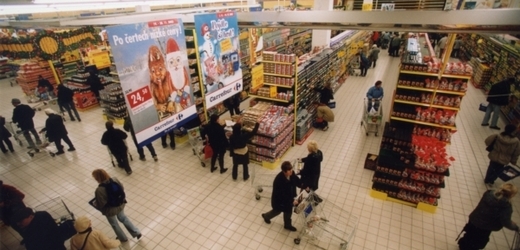 Počet hypermarketů v ČR letos překoná tři stovky.