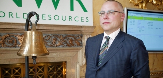 Spolumajitelem společnosti NWR je finančník Zdeněk Bakala.