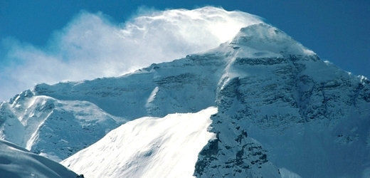 Přesná výška Mount Everestu stále není známa.