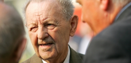 Bývalý generální tajemník KSČ a jeden z prominentů komunistického režimu Milouš Jakeš.