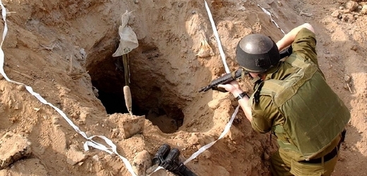 U izraelských hranic vybudoval Hamas a Hizballáh rozsáhlou síť chodeb a bunkrů.
