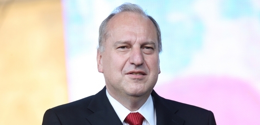 Jedním z možných kandidátů ODS na prezidenta je i europoslanec Evžen Tošenovský.