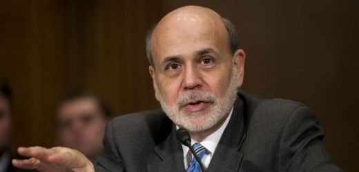 Šéf Fedu Ben Bernanke vyzval evropské politiky k pokračování fiskálních reforem, které by zajistily zachování nedávné stabilizace.