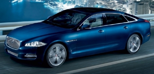 Čínský hlad po luxusu by mohl uspokojit i Jaguar XJ (ilustrační fioto).