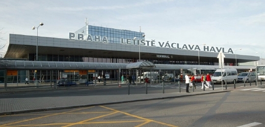 Vláda podpořila návrh, aby se ruzyňské letiště přejmenovalo na Letiště Václava Havla - Praha.