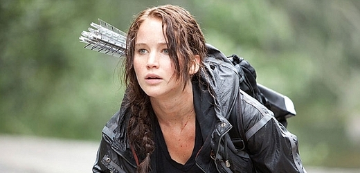 Hlavní roli odvážné Katniss v Hunger Games hraje nadějná Jennifer Lawrencová.