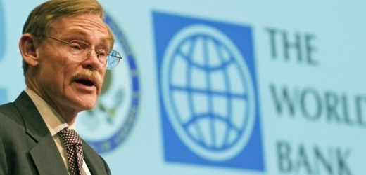 Nahradí Roberta Zoellicka v čele Světové banky opět Američan, nebo uspějí rozvojové země?