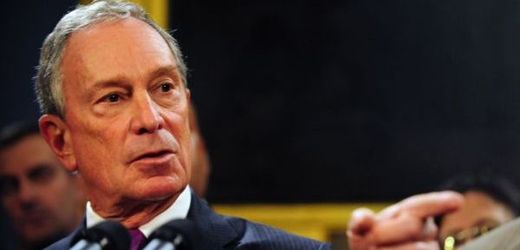 Starosta New Yorku Michael Bloomberg je zapřisáhlým odpůrcem kouření. V boji proti němu neváhá utrácet miliardy.