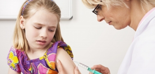 Bude moci dítě odmítnout očkování (ilustrační foto)?