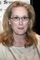 Meryl Streepová alias Železná lady ukazuje novinářům špičku jazyka.