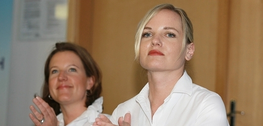 Karolína Peake (vlevo) s Kateřinou Klasnovou (ilustrační foto).