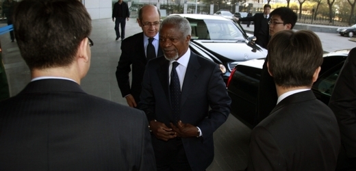 Kofi Annan po jednání v Pekingu.