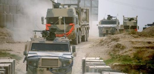V Afghánistánu byl přepaden konvoj NATO (ilustrační foto).
