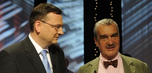 Petr Nečas (vlevo) a Karel Schwarzenberg (vpravo).