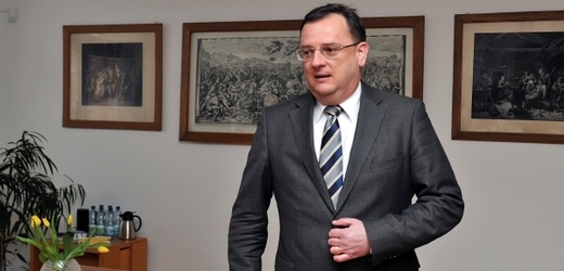 Premiér Petr Nečas pochválil šéfa Bezpečnostní a informační služby Jiřího Langa.