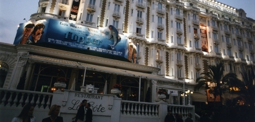 Za film La Classe de Neige (Lyžařský zájezd) získal Miller v roce 1998 zvláštní cenu poroty na mezinárodním filmovém festivalu v Cannes.
