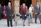 Španělská královská rodina na velikonoční mši v Palma de Mallorca. Zleva král Juan Carlos, princezna Sofie, královna Sofie, princezna Leonor, princezna Letizie a princ Felipe. (Foto:Profimedia)