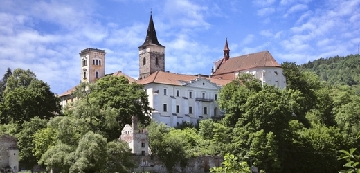 Sázavský klášter z roku 1032.