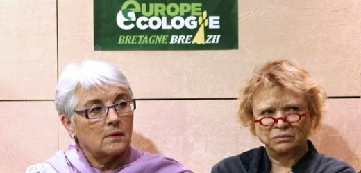 Europoslankyně Nicole Kiilová-Nielsenová (vlevo) a kandidátka zelených pro francouzské prezidentské volby Eva Jolyová.