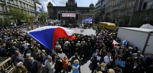 V sobotu se v Praze konala velká protivládní demonstrace.