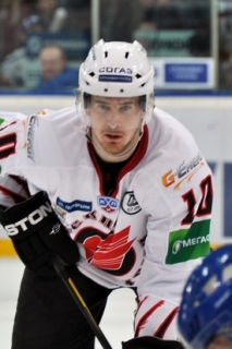 Roman Červenka z Omsku hraje finále KHL.