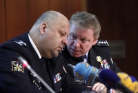 Policejní prezident Petr Lessy (vlevo) a Vladislav Husák.