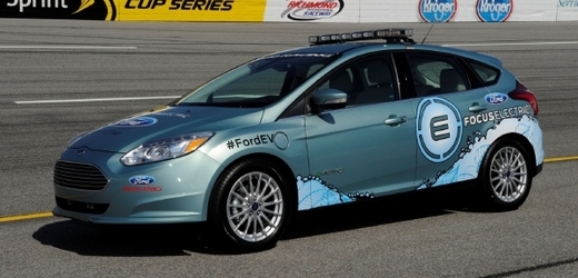 Ford Focus Electric jako zaváděcí vůz.