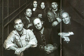 Skupinu v době vzniku alba tvořili Michaela Němcová, Tomáš Schilla, Joe Karafiát, Jiří Zavadil, Vít Brukner, Tomáš Polívka a Jan Brabec.