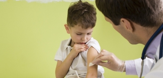 Testování nové vakcíny na dětech za peníze (ilustrační foto)?