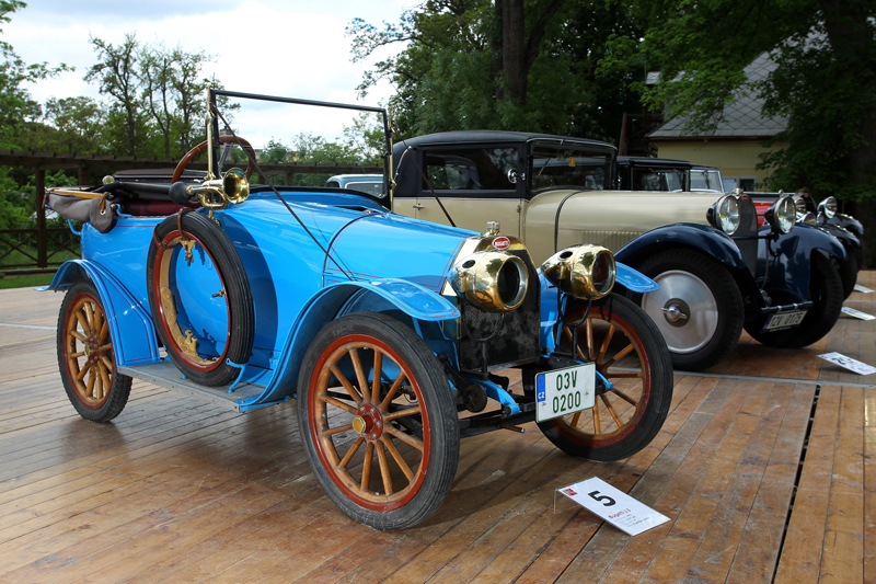Bugatti 13 z roku 1911.