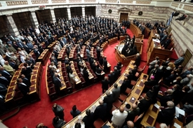 První zasedání řeckého parlamentu.