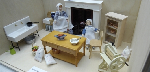 Expozici doplňují také miniaturní modely kuchyní.
