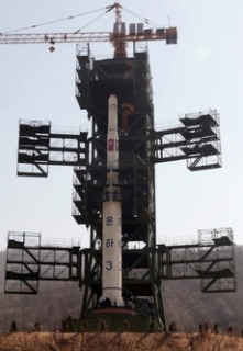Raketa Unha-3 se 13. dubna rozpadla záhy po startu.