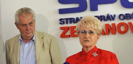 Miloš Zeman a Milada Emmerová.