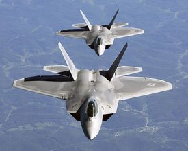 F-22. Americké zbrojovky patří ke světové špičce. Jak dlouho ještě?