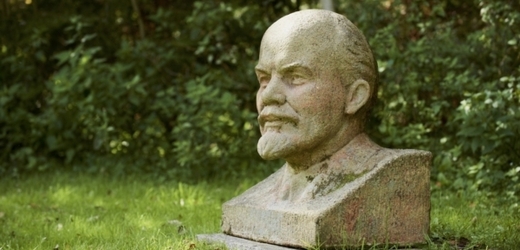 Busta komunistické ikony Vladimíra Iljiče Lenina. 