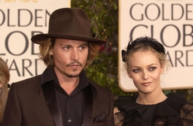 Johnny Depp a Vanessa Paradisová.