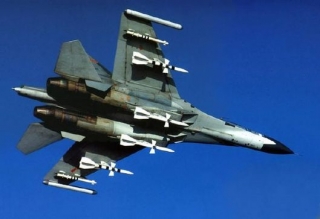Proti rebelům údajně nasazuje syrská armása Su-27s.