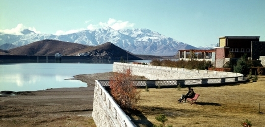 Jezero Kargha.