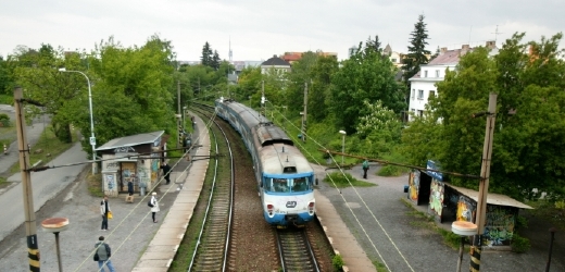 Správa železniční dopravní cesty do konce týdne vypíše zakázky za 8,4 miliardy korun (ilustrační foto).