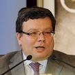 Ministr obrany Alexandr Vondra (ODS).