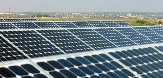 Největší tuzemský výrobce solárních panelů Schott Solar končí (ilustrační foto).