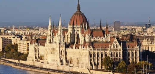 Budova maďarského parlamentu.