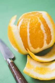 Oloupat správně pomeranč není jen tak.