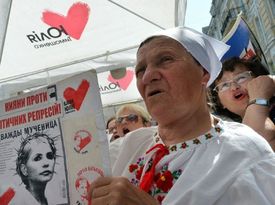 Jedna z řady demonstrací na podporu Tymošenkové (30. květen 2012 v Kyjevě).