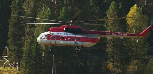 Hasičský vrtulník Mil Mi-8 (ilustrační foto).