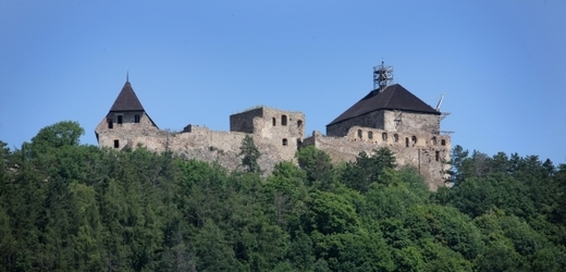 Točník je jedním z hradů, na kterých se festival odehrává (ilustrační foto).
