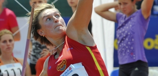 Oštěpařka Barbora Špotáková vyhlíží olympijský Londýn.