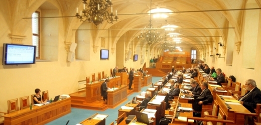 Senát beze změn schválil pravidla přímé prezidentské volby.
